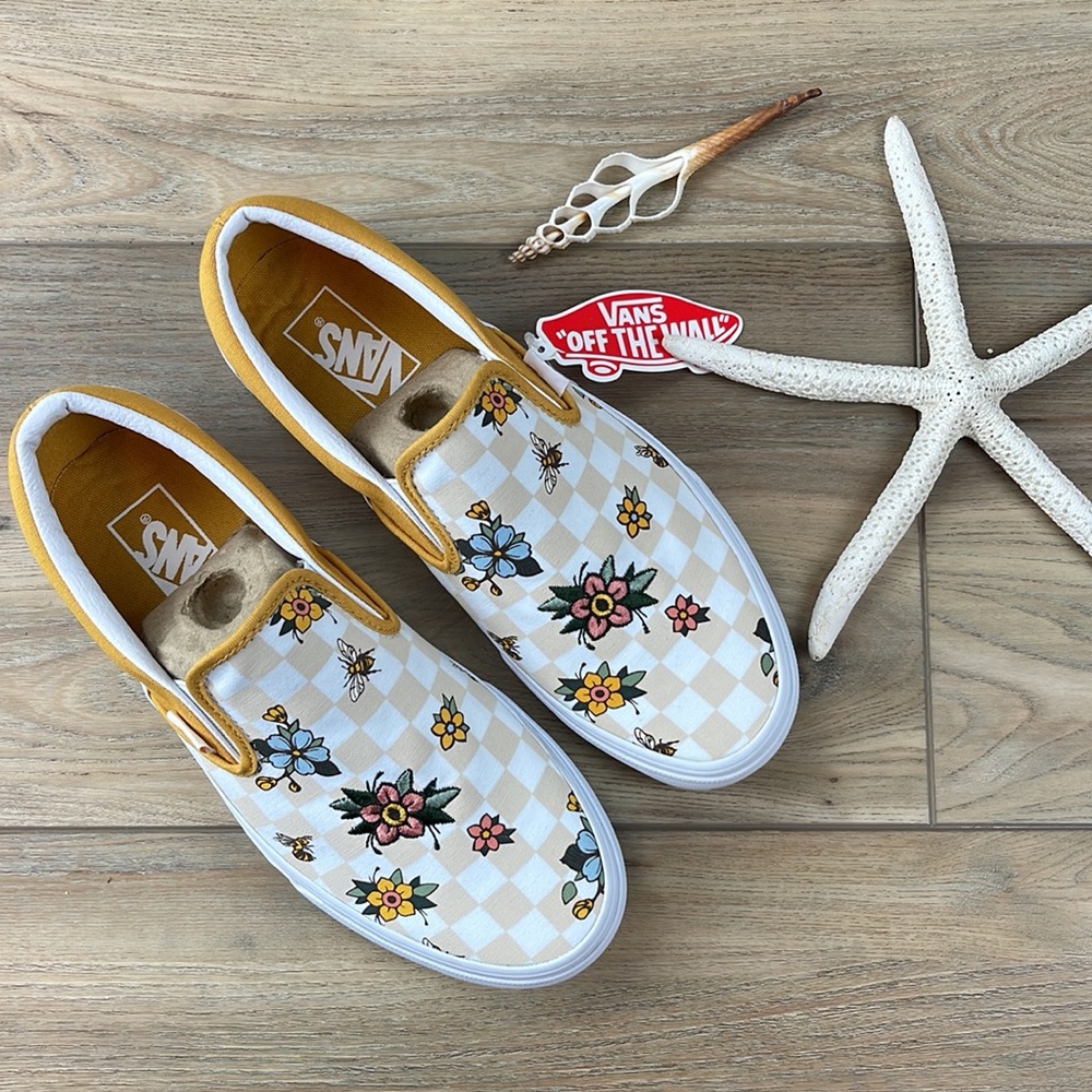 🌴🔆VANS- FLORAL EMBROIDERY SLIP ON’S MUSTERED YELLOW🔆🌴 - Picture 6 of 13